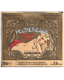 Bière belge à la pêche Pêcheresse, de la brasserie Lindemans (Vlazenbeek, Belgique)